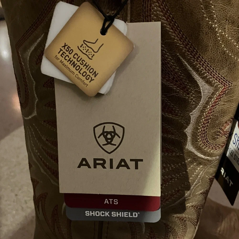 Ariat Tan Leather Cowboy Boots - Picture 2 of 5